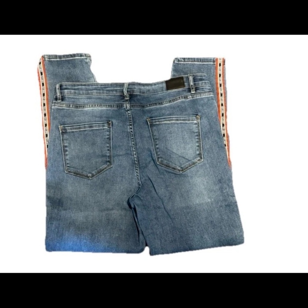 Diesel Light Blue Skinny Jeans with Pink Side Stripe - Picture 3 of 8